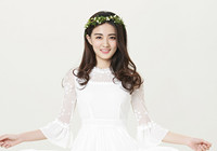 圖：徐璐曝最新大片 &ldquo;生如夏花&ldquo;靈動(dòng)迷人