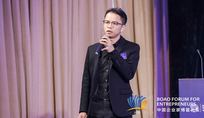 新華優(yōu)品亮相中國(guó)企業(yè)家博鰲論壇 助力鄉(xiāng)村振興、提振國(guó)貨品牌