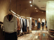 彭麗媛外訪(fǎng)服飾帶動(dòng)概念股走強(qiáng)