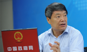 徐紹史：經(jīng)濟形勢可用總體平穩(wěn)、錯綜復雜概括