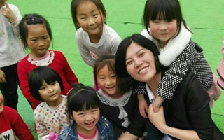 &ldquo;我可以叫你媽媽嗎？&rdquo;&mdash;&mdash;一位基層女代表和她的希望小學(xué)