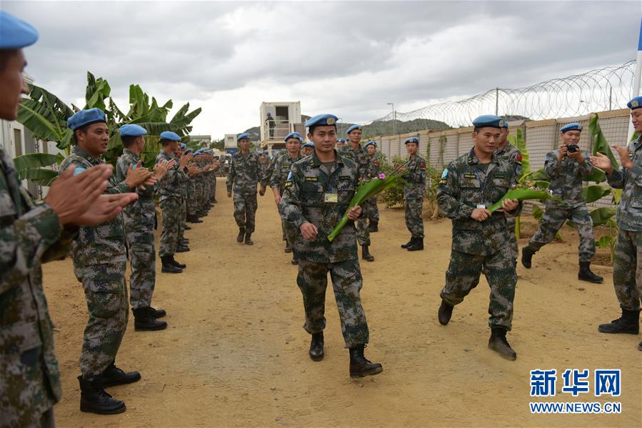 （國(guó)際）（1）中國(guó)駐南蘇丹維和步兵營(yíng)受傷戰(zhàn)士姚道祥、吳樂(lè)重返戰(zhàn)位