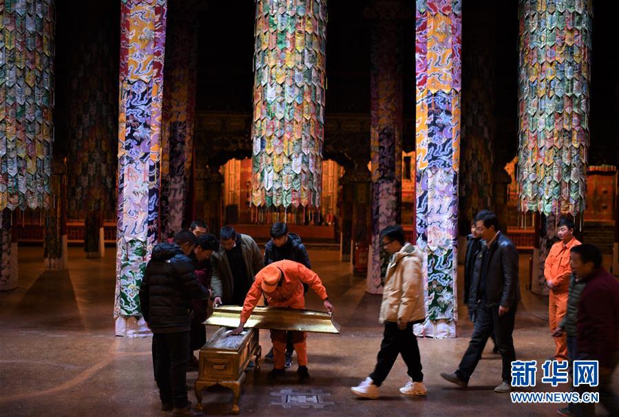 （西藏民主改革60周年&middot;圖文互動）（2）布達拉宮守護者的一天