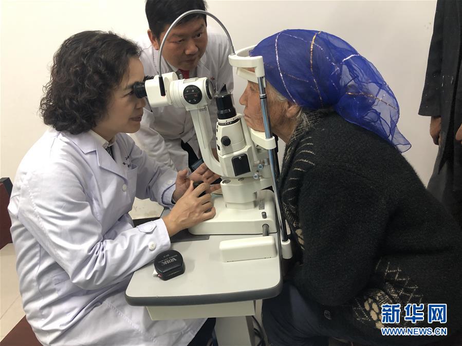 (圖文互動)(3)沙漠邊緣迎來了“國家醫(yī)療隊(duì)”