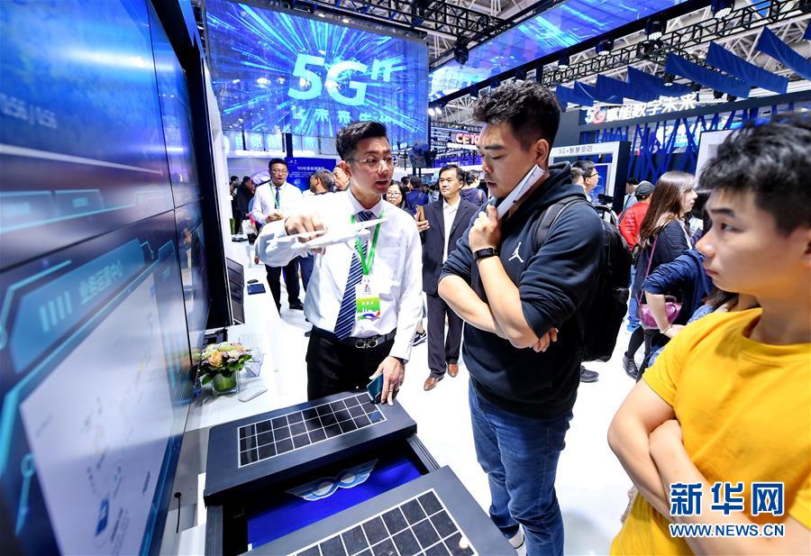 （新華全媒頭條&middot;圖文互動(dòng)）（11）從&ldquo;數(shù)字中國&rdquo;看中國發(fā)展新信號、新亮點(diǎn)、新趨勢