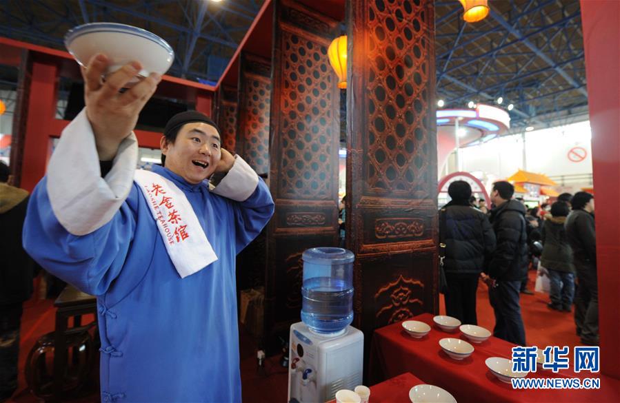 (新華全媒頭條·圖文互動)(3)億萬人民的奮斗史詩——獻給共和國70年光輝歷史的創(chuàng)造者