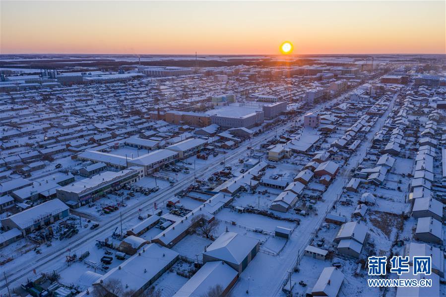 (圖文互動)(2)從“輕工漁網(wǎng)重工馬掌”到“圓夢小康”——“中國東極”脫貧攻堅(jiān)剪影