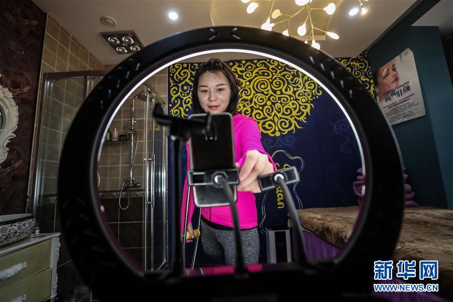 （在習(xí)近平新時代中國特色社會主義思想指引下&mdash;&mdash;新時代新作為新篇章&middot;習(xí)近平總書記關(guān)切事&middot;圖文互動）（1）打開生活的正確方式：更衛(wèi)生、更健康！