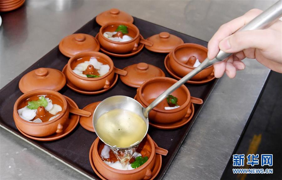 （聚焦復工復產(chǎn)&middot;圖文互動）（3）&ldquo;分得安心，吃得放心&rdquo;&mdash;&mdash;豫菜老字號的復工見聞