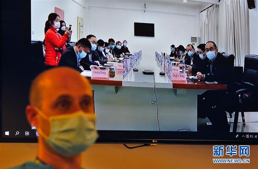 （聚焦疫情防控&middot;圖文互動(dòng)）（13）分秒必爭(zhēng)！一切為了治病救人&mdash;&mdash;中國抗疫生命至上的生動(dòng)實(shí)踐