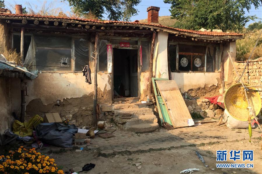 (新華全媒頭條·圖文互動(dòng))(10)黃土地上向陽(yáng)花開(kāi)——來(lái)自山西深度貧困地區(qū)的脫貧故事