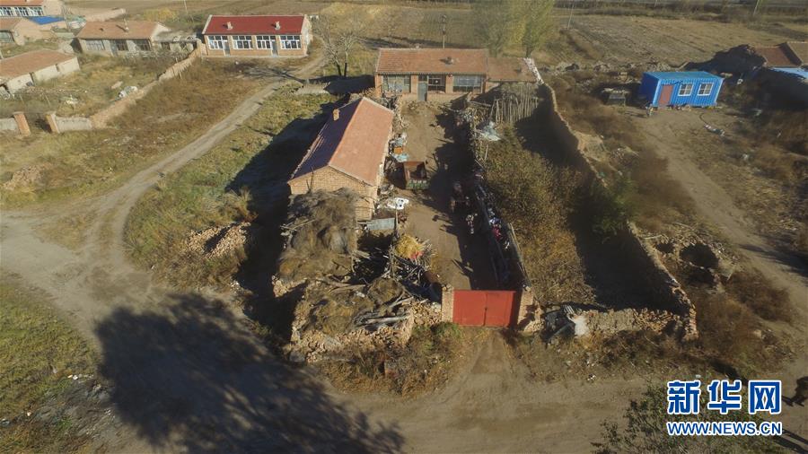 (集中連片特困地區(qū)貧困村調(diào)研行·圖文互動)(3)壩上小村莊 闊步奔小康——河北張北縣德勝村脫貧調(diào)查