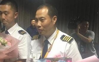 空中驚魂 奇跡備降！&ldquo;英雄機(jī)組&rdquo;太牛了