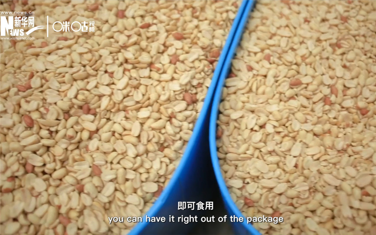 RUTF營(yíng)養(yǎng)包以花生醬為基底，加入了牛奶、糖、復(fù)合維生素和微量礦物質(zhì)