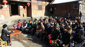 向紅林 ：既要做好精準(zhǔn)脫貧，也要全力推動鄉(xiāng)村振興