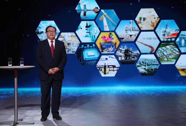 通過轉(zhuǎn)型，使我們的投資更多地滿足國家戰(zhàn)略的需要，真正做到&ldquo;為國而投&rdquo;