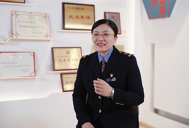 著力打通教育黨員、服務(wù)群眾的&ldquo;最后一公里&rdquo;