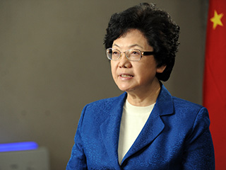 大醫(yī)院人滿為患，社區(qū)醫(yī)院門可羅雀怎么破？