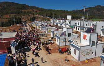 書寫脫貧攻堅(jiān)新答卷&mdash;&mdash;我國(guó)五年來(lái)經(jīng)濟(jì)社會(huì)發(fā)展成就巡禮