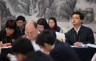 凝聚共識(shí) 提振信心&mdash;&mdash;2018年國(guó)辦&ldquo;旁聽&rdquo;全國(guó)兩會(huì)記事