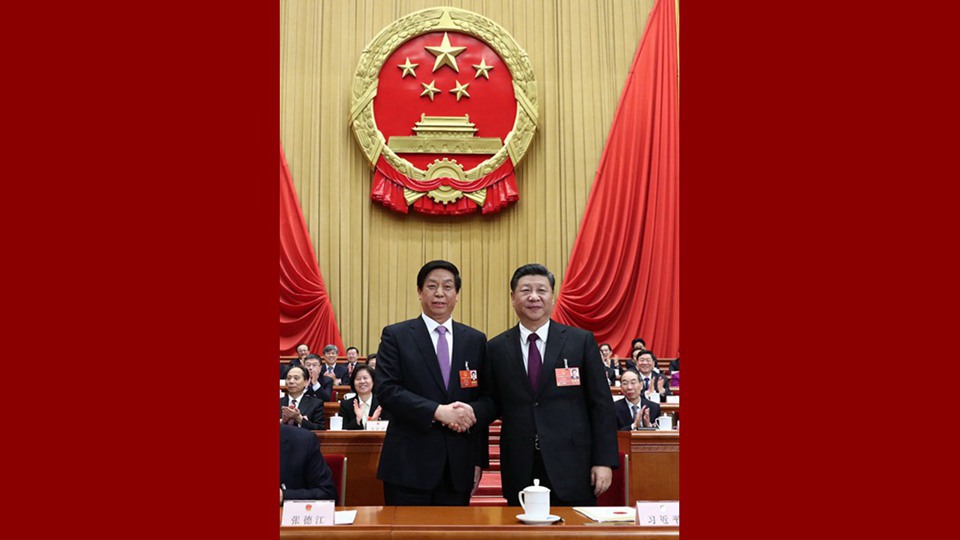 習(xí)近平當(dāng)選國(guó)家主席、中央軍委主席