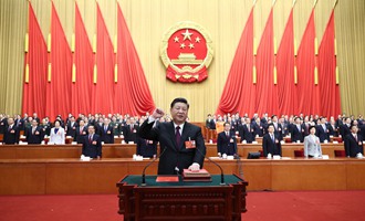 習(xí)近平當(dāng)選國(guó)家主席、中央軍委主席