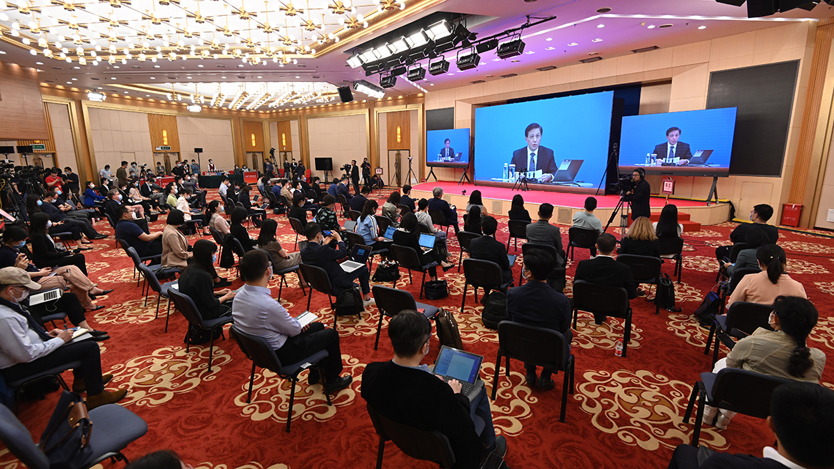 初夏&ldquo;回歸&rdquo;，今年全國(guó)兩會(huì)怎么開？