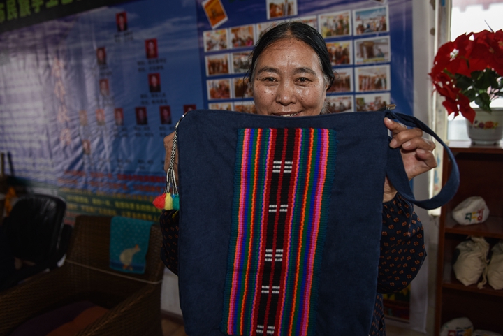 長江源村人的兩個家和幸福夢 &mdash;&mdash;青海格爾木市長江源村脫貧調(diào)查