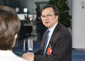 訪(fǎng)談進(jìn)行中