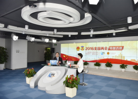瞿佳在新華網(wǎng)兩會(huì)訪(fǎng)談直播間