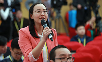 南方報(bào)業(yè)記者提問(wèn)