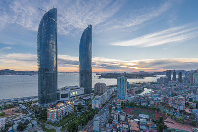 人民日?qǐng)?bào)評(píng)論員：國(guó)家強(qiáng)大、民族復(fù)興、兩岸統(tǒng)一是歷史大勢(shì)