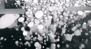 夢(mèng)幻！日本北海道阿寒湖現(xiàn)&ldquo;冰泡&rdquo;&ldquo;霜花&rdquo;奇景