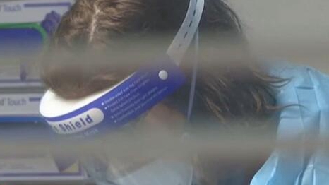 美國專家：變異毒株傳播或?qū)⒓觿∫咔? /></a>
<div   id=