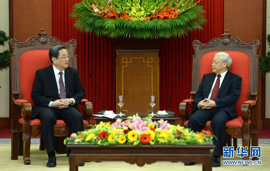 12月25日至27日，中共中央政治局常委、全國政協(xié)主席俞正聲對越南進(jìn)行正式訪問。這是12月26日，俞正聲在河內(nèi)會見越共中央總書記阮富仲。 新華社記者馬占成攝