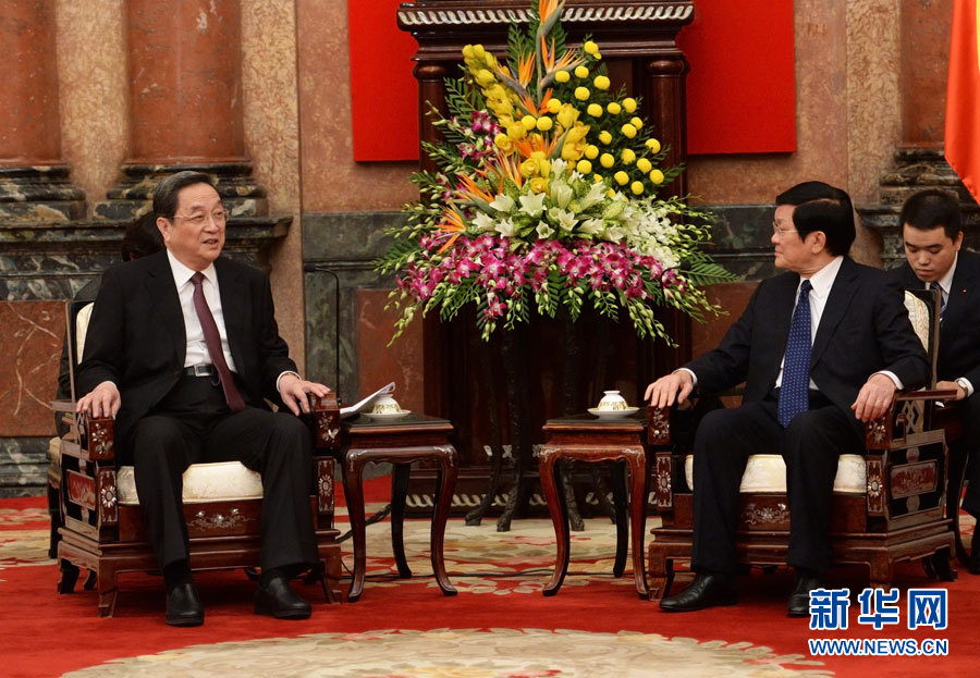 12月25日至27日，中共中央政治局常委、全國政協(xié)主席俞正聲對越南進(jìn)行正式訪問。這是12月26日，俞正聲在河內(nèi)會見越南國家主席張晉創(chuàng)。 新華社記者劉建生攝