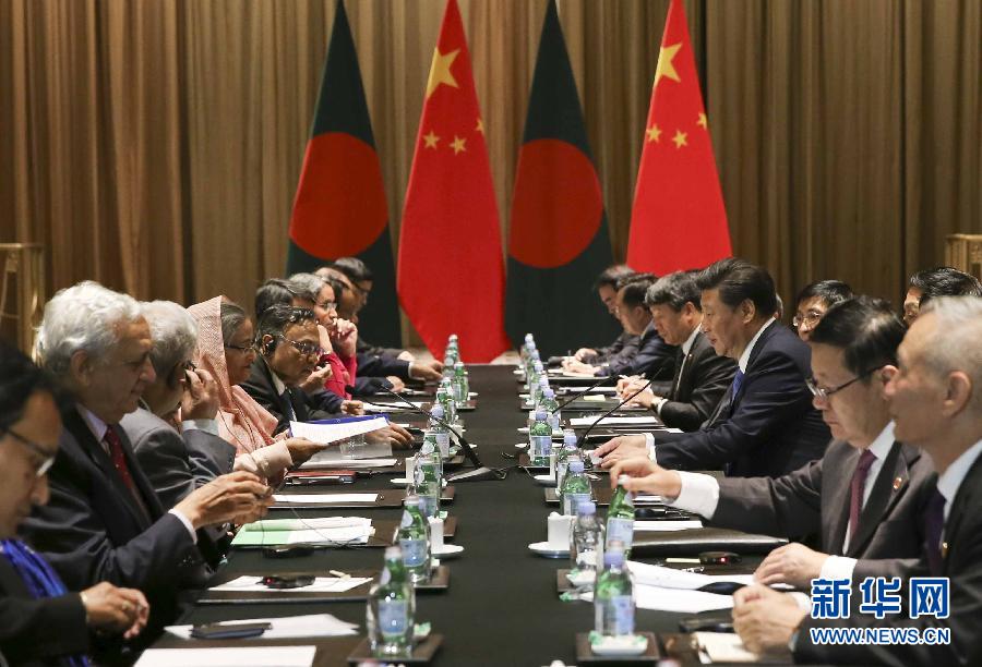 9月26日，國家主席習近平在紐約會見孟加拉國總理哈西娜。新華社記者蘭紅光攝 