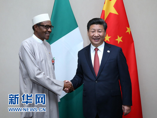 12月4日，國(guó)家主席習(xí)近平在約翰內(nèi)斯堡會(huì)見(jiàn)尼日利亞總統(tǒng)布哈里。 新華社記者 龐興雷 攝 