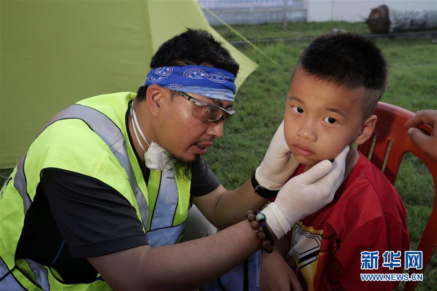 （國際&middot;圖文互動）（1）災(zāi)難面前，中印尼兩國人民的心更近了&mdash;&mdash;中國積極支援印尼救災(zāi)紀(jì)實(shí)