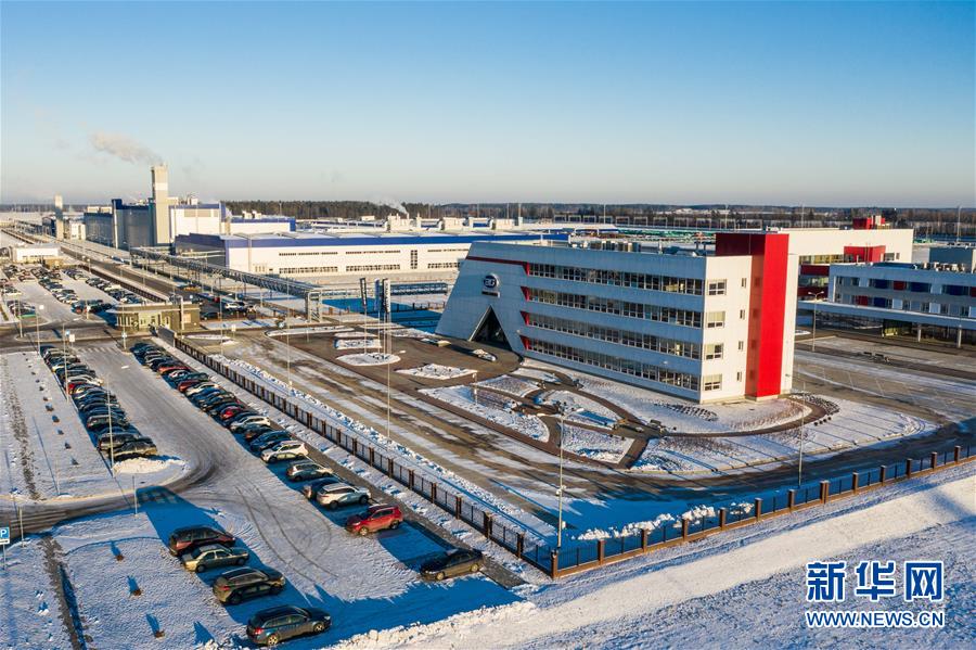 (國際·圖文互動(dòng))(4)從為國人造車到幫助歐洲國家實(shí)現(xiàn)國產(chǎn)轎車夢(mèng)——記白俄羅斯吉利汽車項(xiàng)目投產(chǎn)一周年