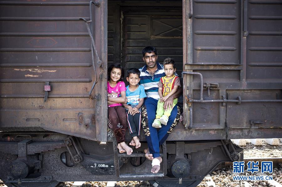 （國際）（7）鐵軌上的&ldquo;家&rdquo;