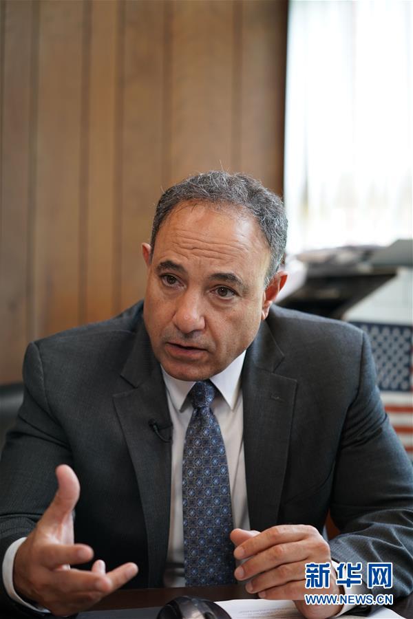 （國(guó)際&middot;圖文互動(dòng)）（1）通訊：安全、好用、實(shí)惠&mdash;&mdash;美國(guó)電信運(yùn)營(yíng)商的華為親體驗(yàn)