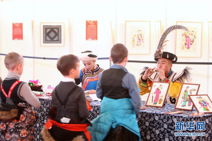 （新華全媒頭條&middot;出訪&middot;側(cè)記&middot;圖文互動(dòng)）（4）你好老朋友！開(kāi)啟新時(shí)代！&mdash;&mdash;習(xí)近平主席和普京總統(tǒng)引領(lǐng)中俄全面戰(zhàn)略協(xié)作伙伴關(guān)系邁入新時(shí)代