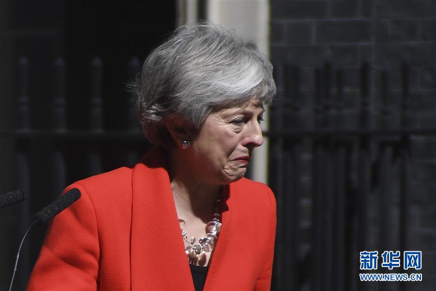 （國際）（1）特雷莎&middot;梅正式辭去執(zhí)政黨黨魁職務(wù)