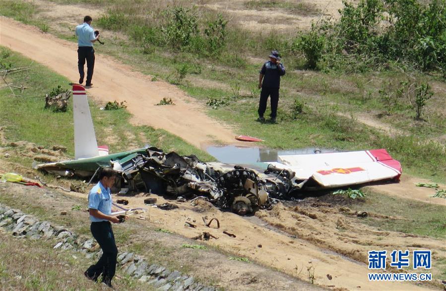 (國(guó)際)(2)越南一軍機(jī)墜毀 2人死亡