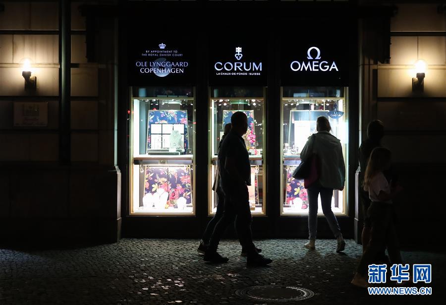 （國(guó)際）（8）德國(guó)柏林：夜來(lái)&ldquo;菩提樹下&rdquo;