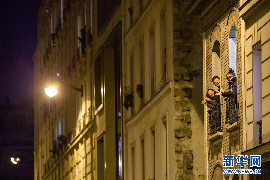 (國際)(16)世界衛(wèi)生日:向醫(yī)護(hù)人員致敬