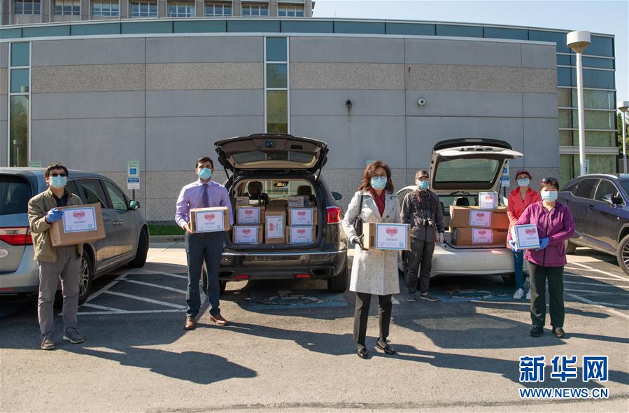 (國(guó)際疫情·圖文互動(dòng))(1)通訊:你們的支持溫暖人心——記在美華人向當(dāng)?shù)蒯t(yī)護(hù)人員捐助防疫物資
