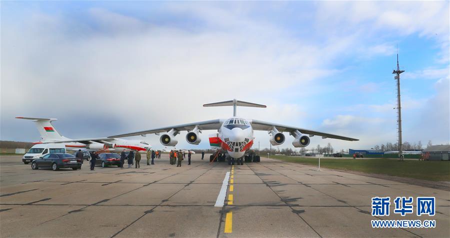 (國(guó)際疫情)(2)中國(guó)援助白俄羅斯新一批抗疫物資運(yùn)抵明斯克