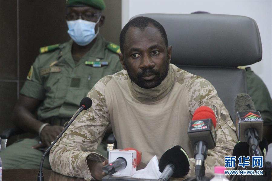 (國際)(3)馬里嘩變軍人宣布成立權(quán)力過渡機(jī)構(gòu)